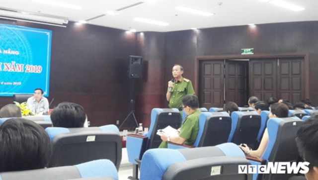 Vụ cha s&aacute;t hại con n&eacute;m xuống s&ocirc;ng: Lấy lời khai một phụ nữ H&agrave;n Quốc