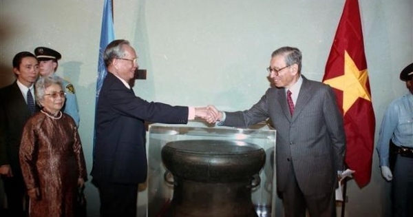 Chủ tịch nước Lê Đức Anh - Nhà lãnh đạo có tầm nhìn, quyết đoán