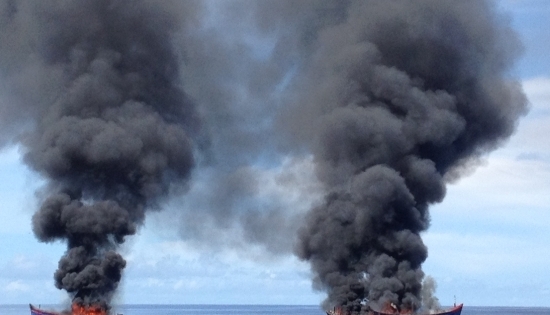 Xử lý nghiêm các tàu cá khai thác hải sản trái phép ở vùng biển nước ngoài