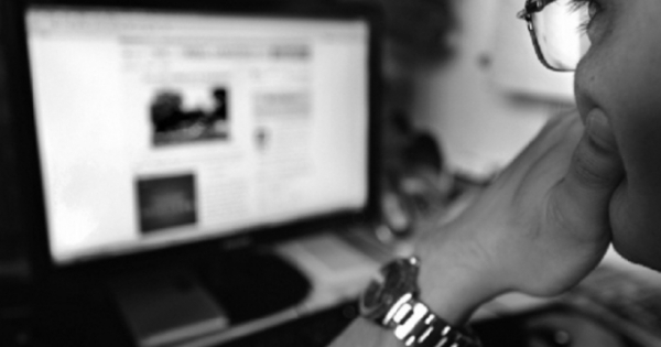 Đạo luật tuyên chiến tin giả tại Singapore