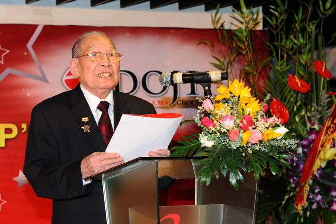 Đại lão doanh Đỗ Thế Sử.