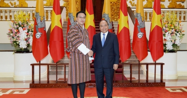 Thủ tướng tiếp Chủ tịch Thượng viện Bhutan