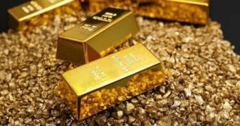 Giá vàng hôm nay 15/5: Trong nước tăng mạnh, thế giới hạ nhiệt