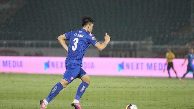 Huỳnh Tấn Sinh là một trong những trung vệ có thể thay thế Duy Mạnh ở đội tuyển quốc gia (ảnh: K.Đ)