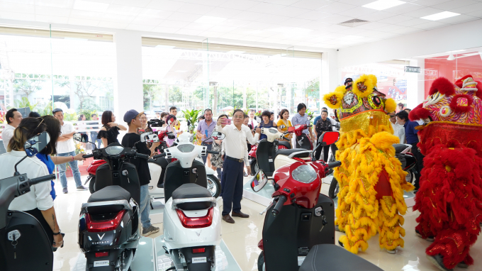 Mua xe m&aacute;y điện Klara VinFast Vĩnh Th&agrave;nh được tặng từ 5 đến 10 triệu đồng.