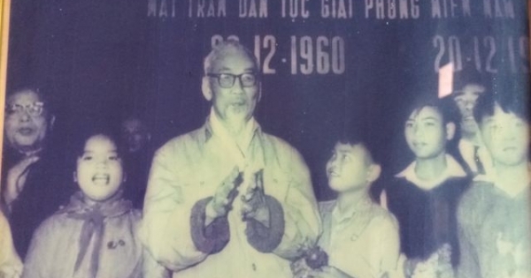 Có một “Bồ Tát Hồ Chí Minh“