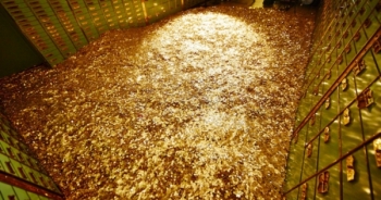 Giá vàng hôm nay 22/5: Vàng lao dốc không phanh, USD lên đỉnh mới