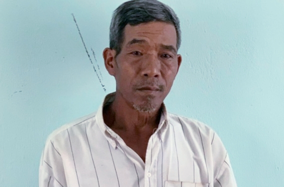 Người cha đồi bại hãm hiếp con gái nhiều lần