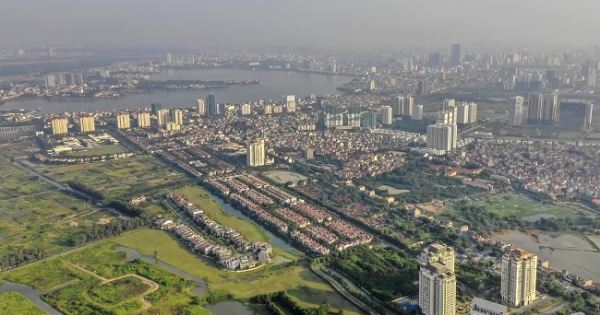 Địa ốc 8AM: Đà Nẵng sẽ xóa hàng loạt quán hải sản ven biển, sân sau 