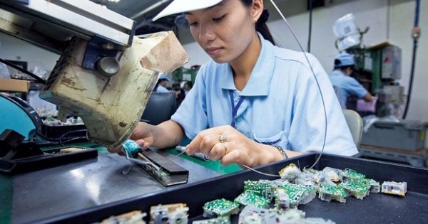 Có được hoãn thời gian tham gia BHXH bắt buộc đối với hợp đồng thời vụ?