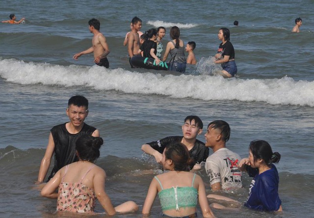 Trước diễn biến phức tạp của dịch bệnh Covid-19, tỉnh Thanh Hóa đồng ý chủ trương không tổ chức lễ hội du lịch biển Sầm Sơn năm 2020 theo đề nghị của UBND thành phố Sầm Sơn.