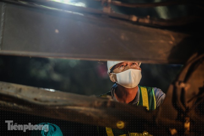 Lặng lẽ mưu sinh giữa chợ, ven hồ trong kỳ nghỉ lễ - ảnh 10