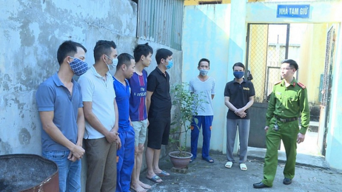 Các đối tượng bị tạm giữ