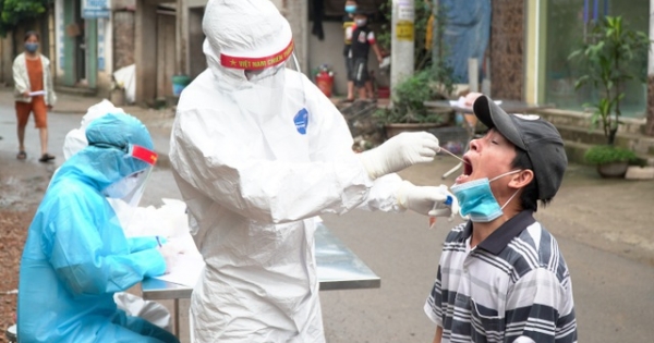 Thêm 5 bệnh nhân mắc Covid-19 ra viện hôm nay