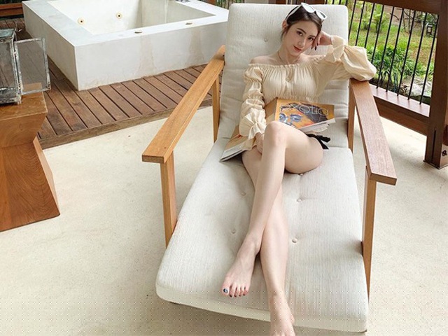 Phoiphailin Sivilay không chỉ xinh đẹp, cô được đánh giá cao về học vấn và gia thế.