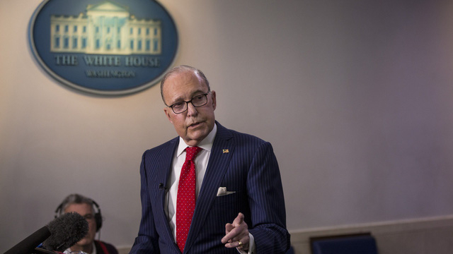 Cố vấn nhà trắng Larry Kudlow.