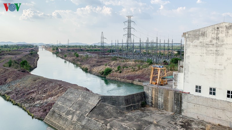 Chùm ảnh: 'Đánh cắp' nguồn nước của dòng sông ở Tây Nguyên - Ảnh 12.