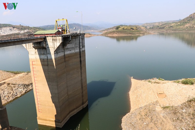 Chùm ảnh: 'Đánh cắp' nguồn nước của dòng sông ở Tây Nguyên - Ảnh 14.