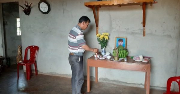 Nạn nhân bị sát hại, đốt xác cùng xe bán tải được chôn cất lần 2