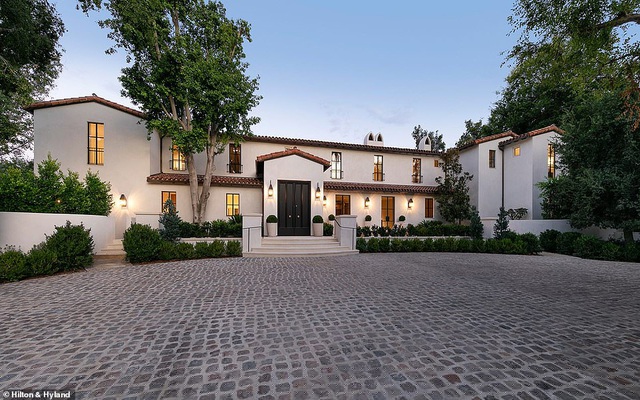 Đồng s&aacute;ng lập Uber &ndash; tỷ ph&uacute; Travis Kalanick vừa mua căn nh&agrave; n&agrave;y ở Bel Air, Los Angeles, với gi&aacute; trị đ&aacute;ng kinh ngạc 43,3 triệu USD