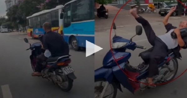 "Quái xế" U60 lái xe bằng chân bị phạt 8,25 triệu đồng