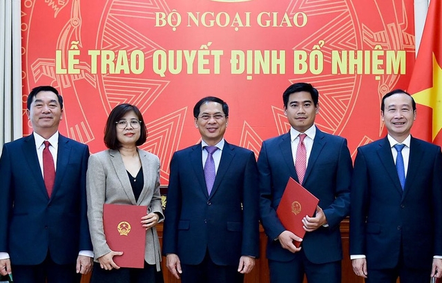 Nhân sự mới các Bộ Ngoại giao, Nội vụ, GD&amp;amp;ĐT