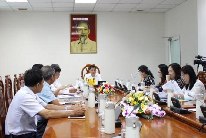 Toàn cảnh phiên họp.