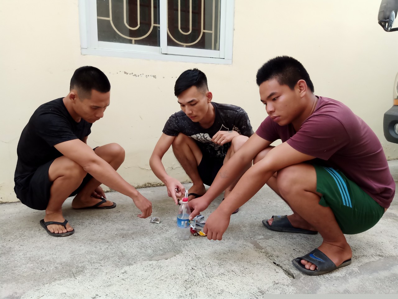 Nhóm đối tượng cùng tang vật