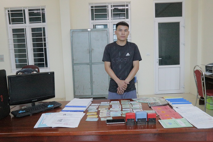 Đối tượng bị bắt giữ.