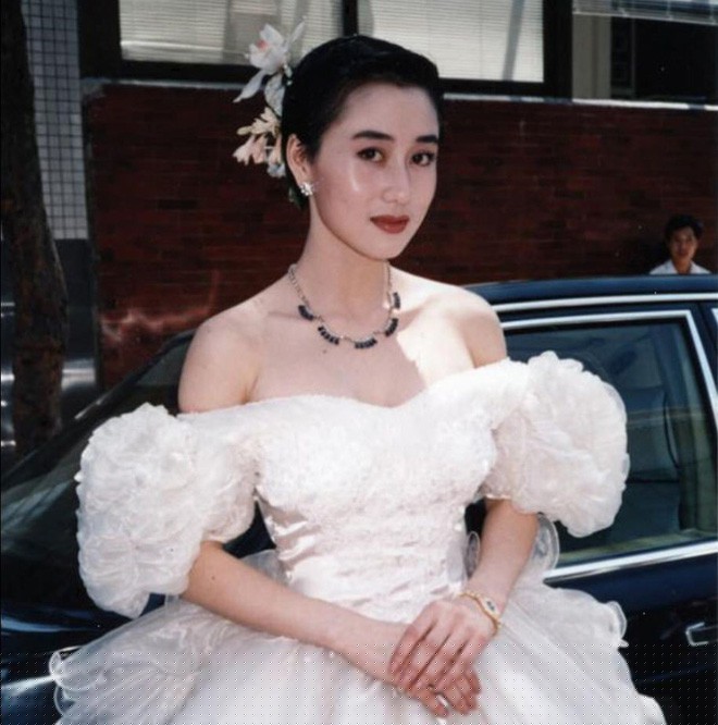 Mối t&igrave;nh giai thoại giữa &lsquo;vua s&ograve;ng b&agrave;i&rsquo; Macau v&agrave; b&agrave; x&atilde; L&yacute; Li&ecirc;n Kiệt - ảnh 2