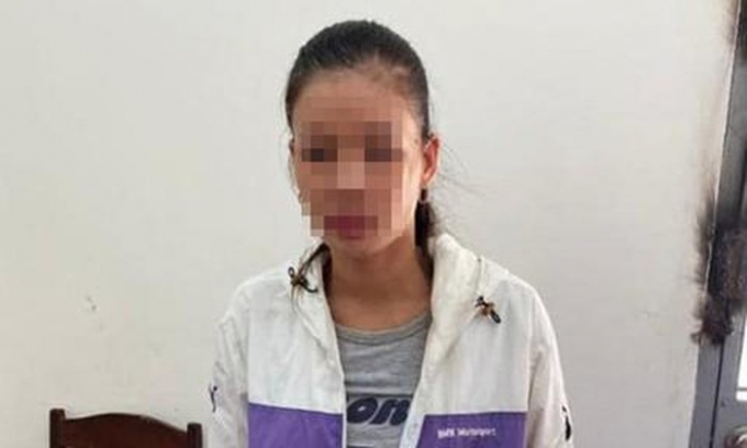 4b87832fd36c3a32637d