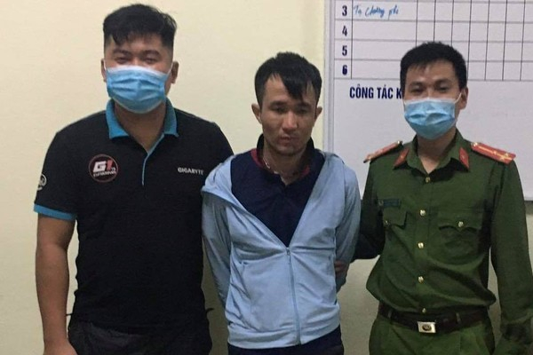 tuyen-truyen-phong-chong-covid-19-cong-an-phat-hien-doi-tuong-tron-truy-na