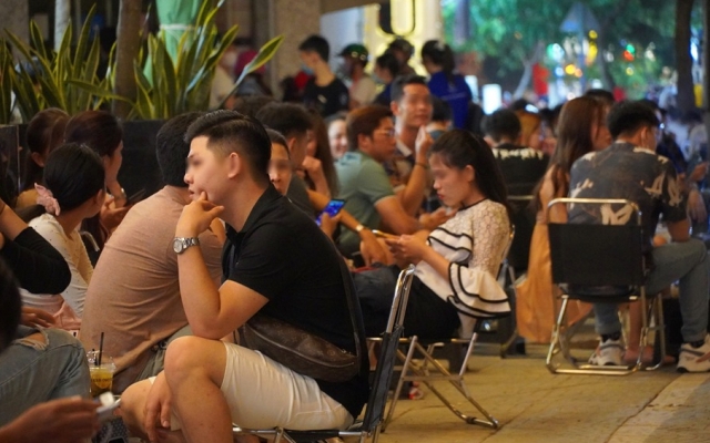 Đà Nẵng cấm tập trung quá 30 người