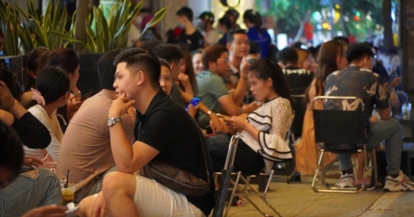 Đà Nẵng cấm tập trung quá 30 người