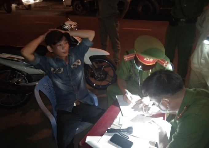 cong an xu phat nguoi khong deo khau trang