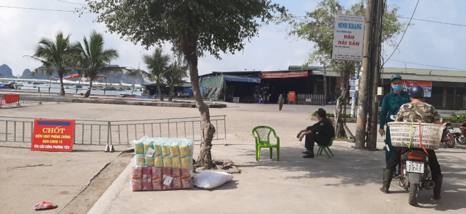 z2475002049669_e6e4f01f3b3012d7992cd001dd36a574