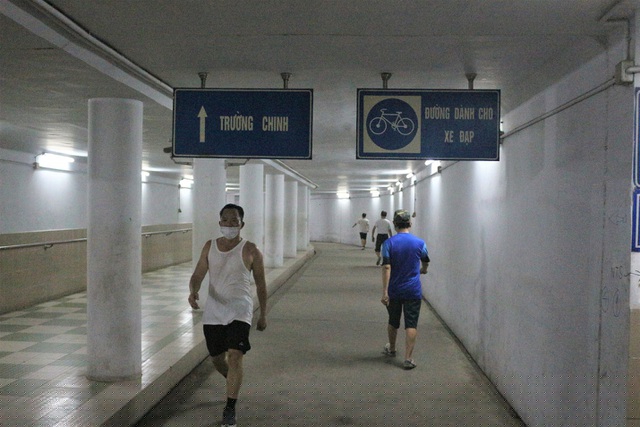 Một người dân cho hay: