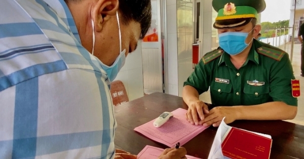 Cà Mau: Gần 2.000 ngư dân ký cam kết phòng chống dịch Covid-19 trên vùng biển Tây Nam