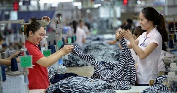 Nghịch lý giờ làm thêm