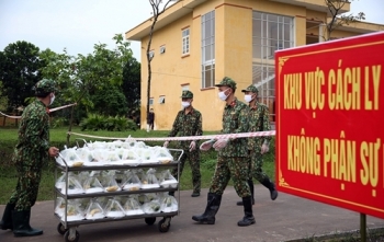 Phó Thủ tướng Vũ Đức Đam: Cơ quan chức năng phải luôn “trực chiến” chống Covid-19