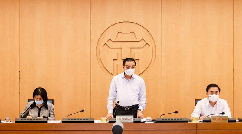 Chủ tịch UBND TP Hà Nội Chu Ngọc Anh kết luận phiên họp. 