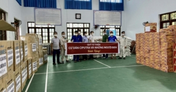 CLB golf Ciputra cùng quỹ cư dân CDF ủng hộ Bắc Giang 300 triệu đồng