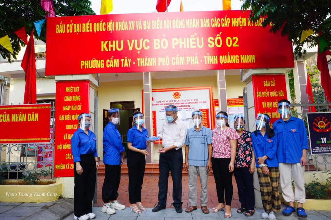 z2504527056808_18ab34216e20935a512299a6a55c25b1