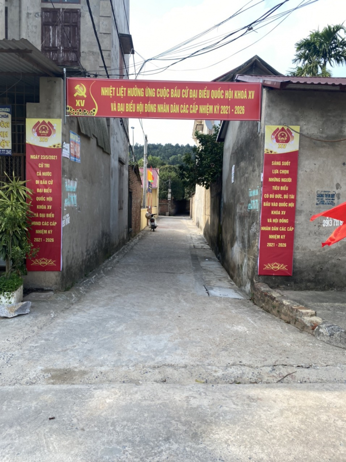 z2504676782840_b652aaed2d93eb4543c8d0d84ea0bbe2