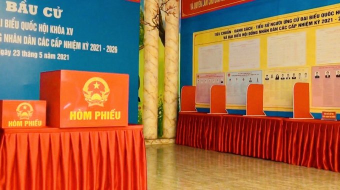 Khu vực bỏ phiếu thuộc phường Minh Khai, quận Hồng Bàng.