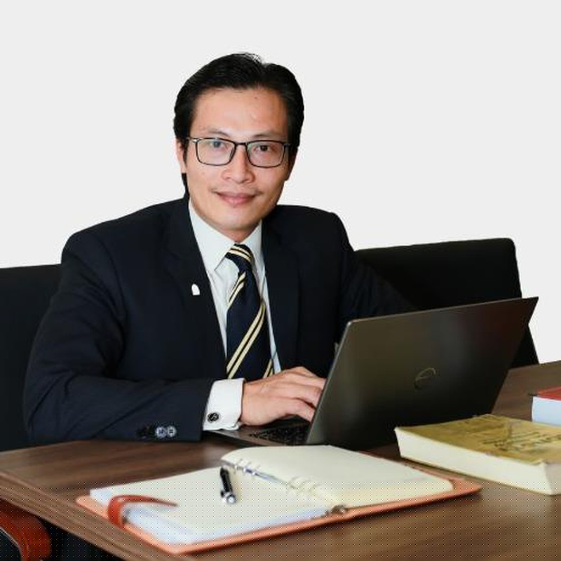 Luật sư Phan Hoàng Lâm, Công ty Luật TNHH DT LAW. 