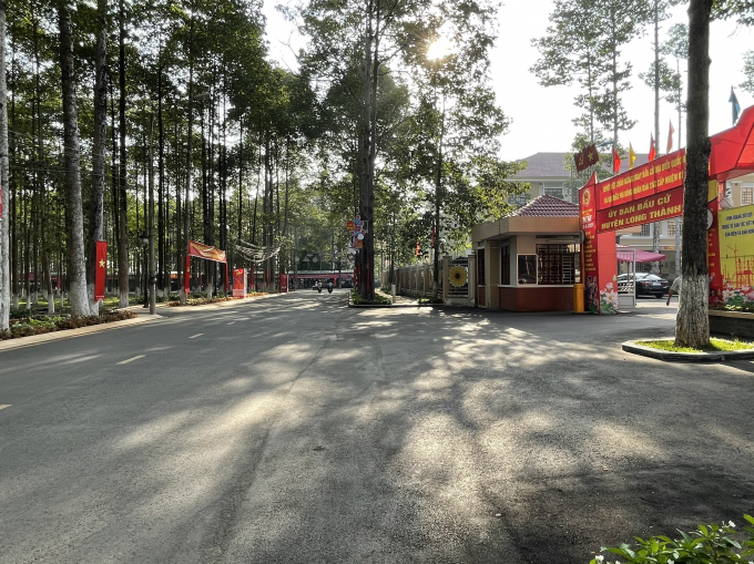 long thanh truoc ngay bau cu