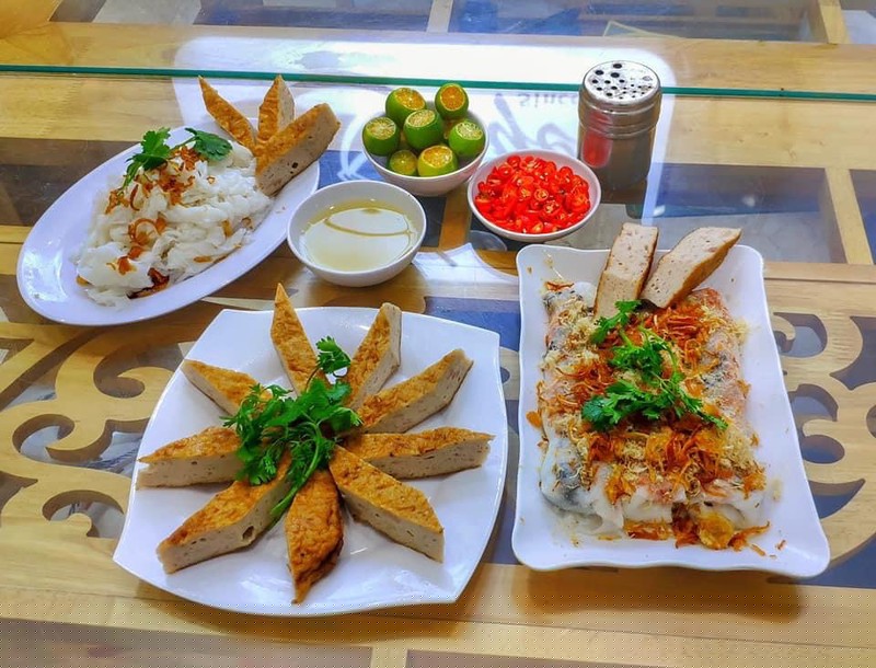 Nh&agrave; h&agrave;ng b&aacute;nh cuốn nức tiếng Hải Ph&ograve;ng.  