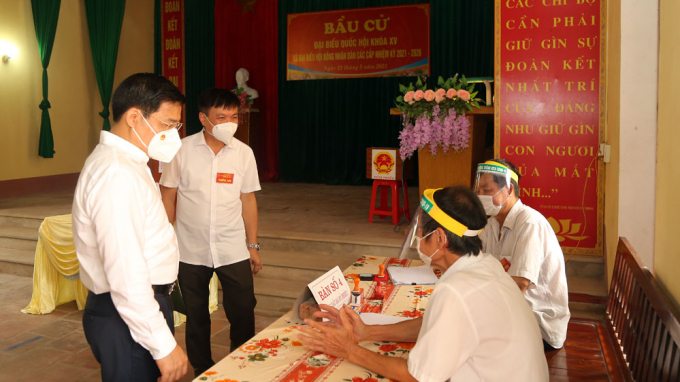 20210523122548-ab1j3370