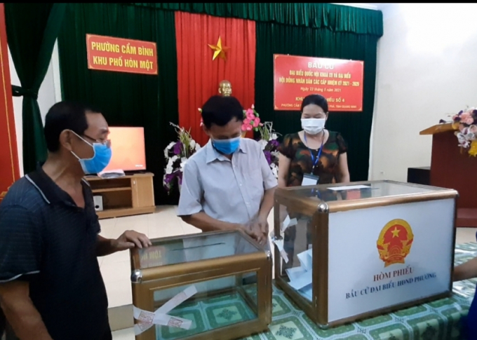 z2508672710487_db05474e90233b53a414f1d6f197353c